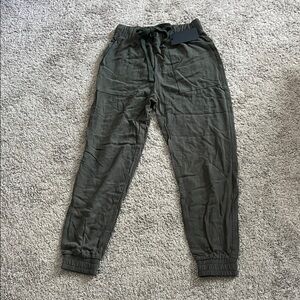Women's Olive Jogger Pants Sz sm -Gibson Look